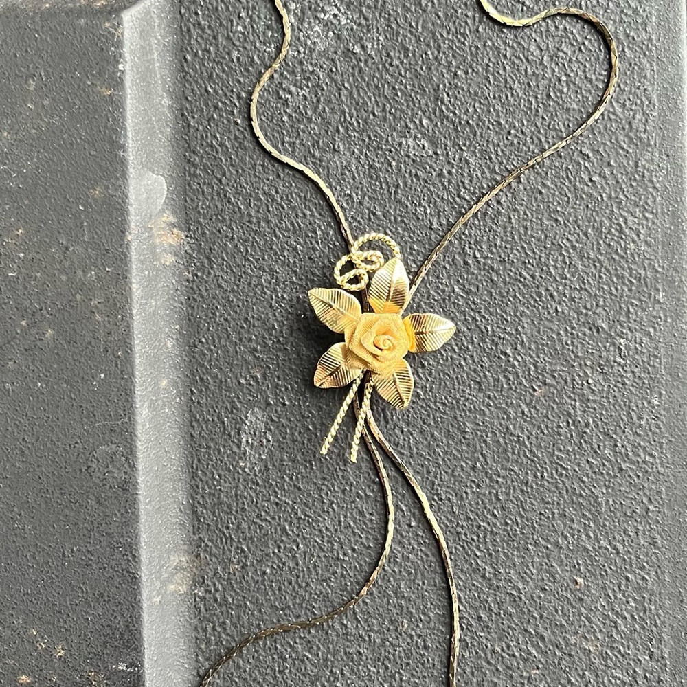 80s Sliding Lariat Necklace/ Necktie